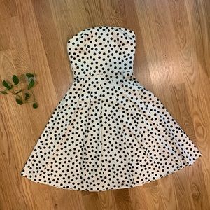 1990s Kay Unger strapless fit and flare dress, size 4